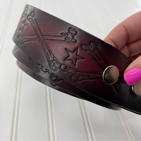 Embossed Cross Bones and Stars Brown Genuine Leather Belt Size XL - Picture 2 of 11